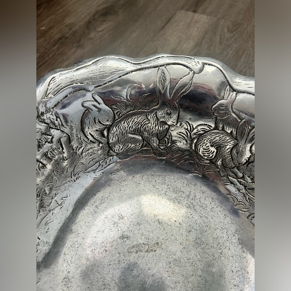 Arthur Court Cast Aluminum Lg Garden Rabbit Bunny 13" Serving Salad Bowl - Picture 2 of 9